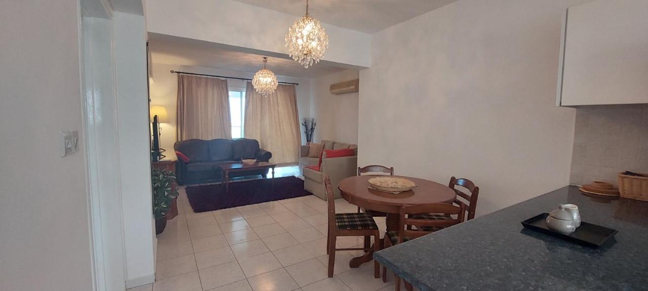 Spacious 2 Bedroom Apartment Peyia Luaran gambar