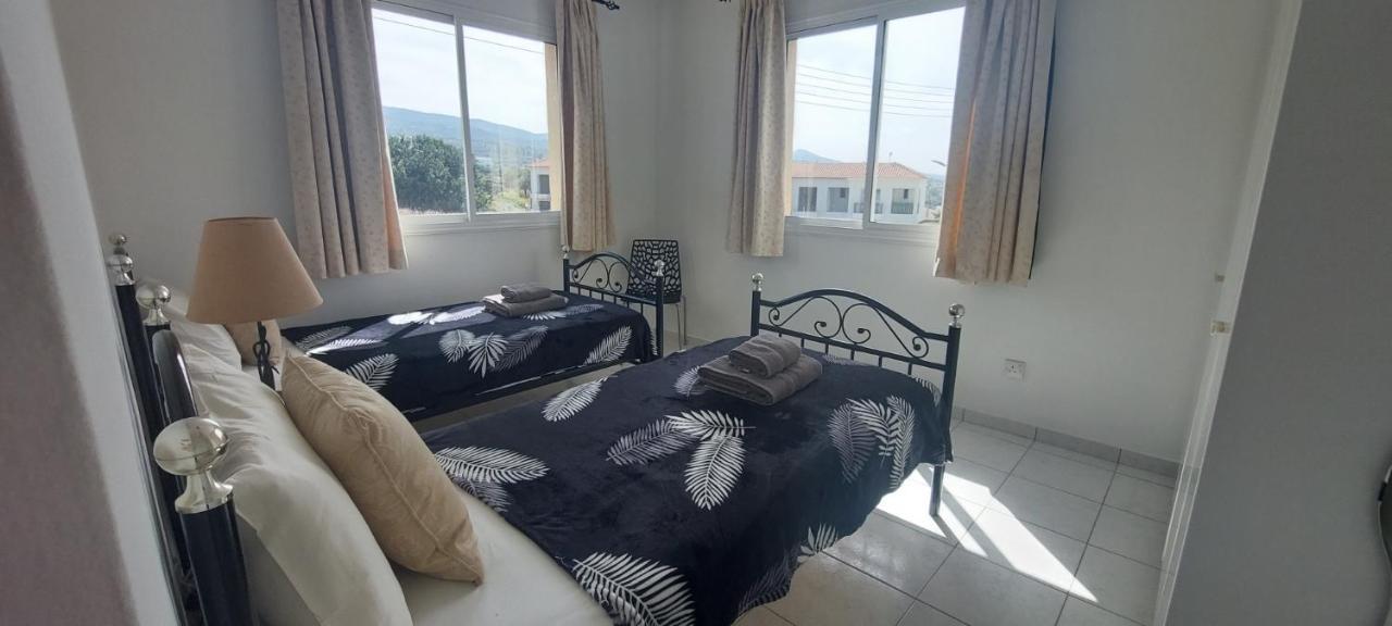Spacious 2 Bedroom Apartment Peyia Luaran gambar