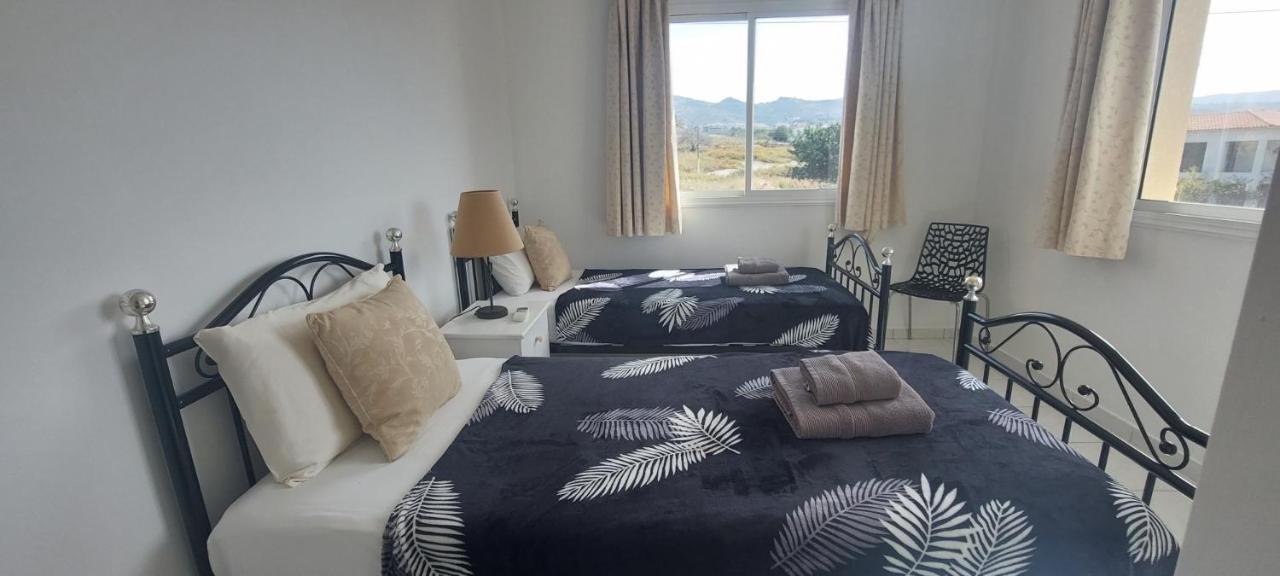 Spacious 2 Bedroom Apartment Peyia Luaran gambar