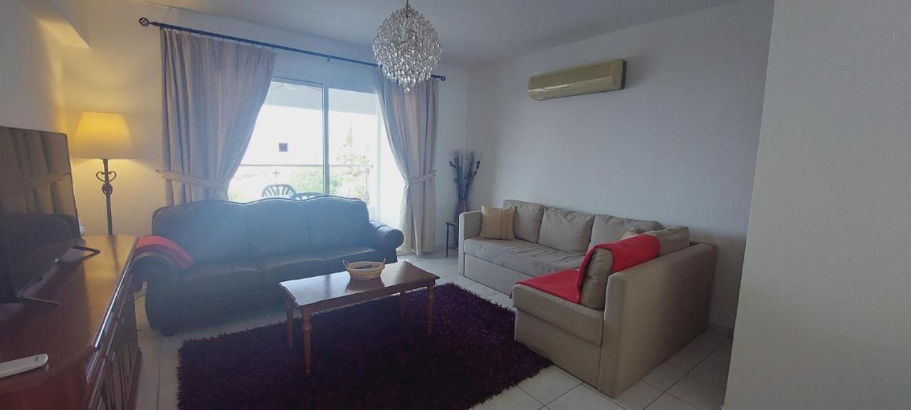 Spacious 2 Bedroom Apartment Peyia Luaran gambar